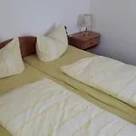 Rosengarten Leipzig-naunhof Otel 3*