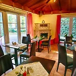 Otel Rosengarten Leipzig-naunhof 3*