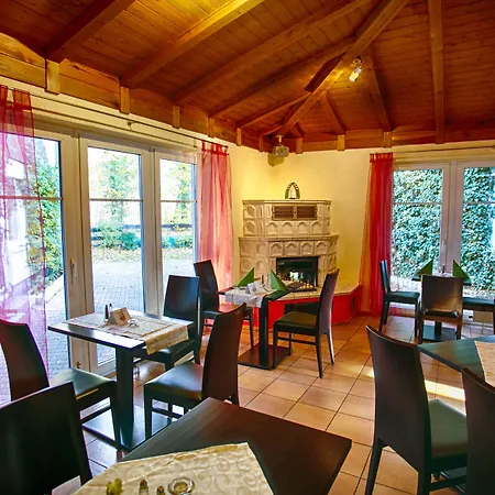 Rosengarten Leipzig-naunhof 3* Naunhof